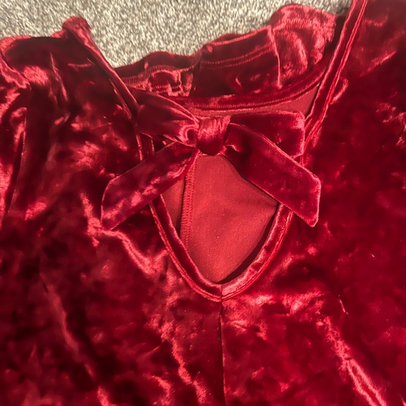 Tucker & Tate New NWT Velvet Long Sleeve Dress in Deep Red Holiday child size M - Picture 3 of 7